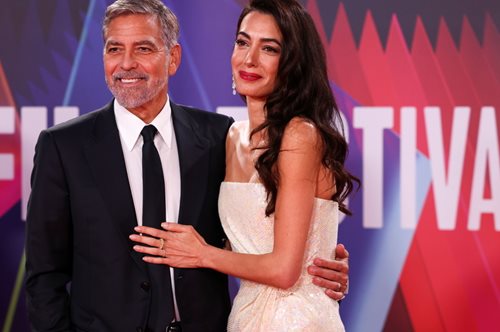 H Aμάλ Αλαμουντίν μόλις έπαθε αυτό που καμία celebrity δεν θέλει να πάθει στο κόκκινο χαλί