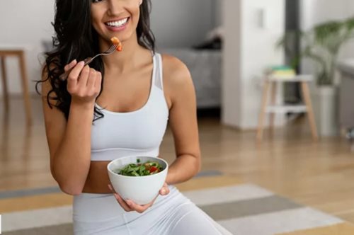 Η κατάλληλη διατροφή για γράμμωση των κοιλιακών