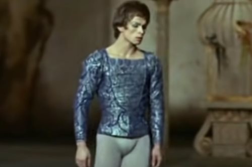 Όταν ο μεγάλος Ρούντολφ Νουρέγιεφ ήρθε στην Ελλάδα: H σπάνια φωτογραφία με τη Νίκη Γουλανδρή