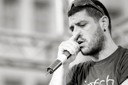 Ο Ζακ Κωστόπουλος και ο Παύλος Φύσσας έδωσαν το όνομα τους σε νέα είδη βακτηρίων