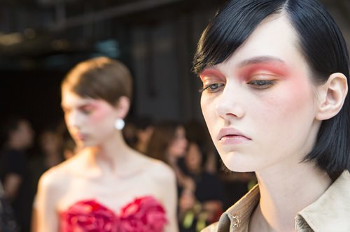 Ταλαιπωρημένα μαλλιά | Τα μόνα κουρέματα που αξίζει να ζητήσετε από τον κομμωτή σας