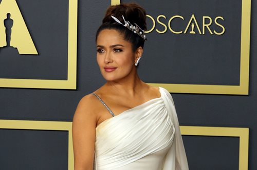 «Δεν σε προσέλαβα για να είσαι άσχημη»