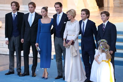 Η Μαρία Ολυμπία Γλίξμπουργκ πρωταγωνιστεί σε καμπάνια ξενοδοχείου μαζί με άλλους «γαλαζοαίματους»