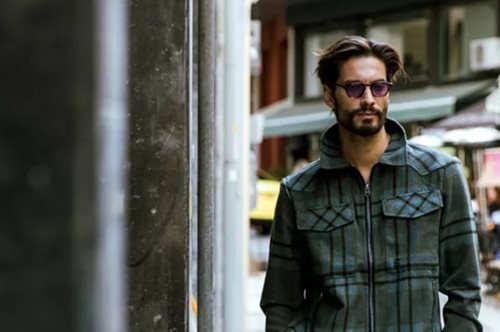 Style inspo | O Γιώργος Καράβας φωτογραφίζεται για τη χειμερινή συλλογή της G-Star