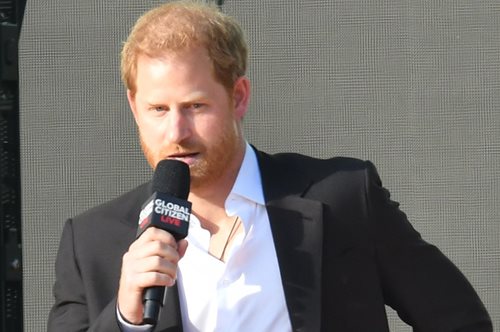 Αποκαλύψεις βόμβα για τα μαρτύρια του πρίγκιπα Χάρι: Ψάχναμε αν οι κοπέλες του είχαν κάνει έκτρωση