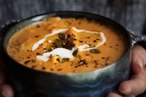 Δέκα αγαπημένες μας συνταγές για σούπες από σεφ, διαιτολόγους και bloggers