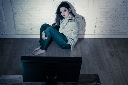 Τι ισχύει τελικά με την «Εκδικητική πορνογραφία» και τι πρέπει να κάνουμε βήμα-βήμα