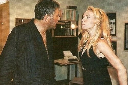 Δύο Ξένοι: Ποιο είναι το ζευγάρι που δεν υπήρχε στο αρχικό σενάριο, αλλά προέκυψε στην πορεία