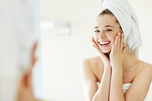 Μήπως το δέρμα σου είναι ξηρό και ξεφλουδίζει από το κρύο; Δες τι μπορείς να κάνεις