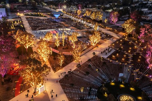 Γεμάτο λάμψη και ξεχωριστές εμπειρίες παραμένει το Experience Park