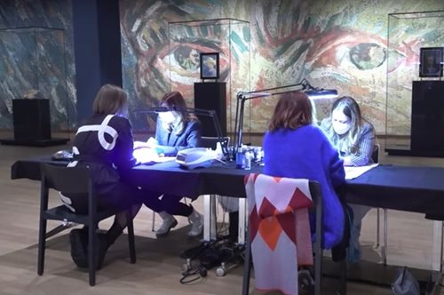 Τα Μουσεία της Ολλανδίας μετατράπηκαν σε κομμωτήρια και γυμναστήρια