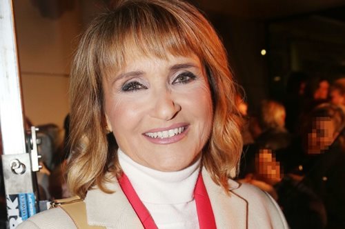 Κομψή στα χιόνια | Η Μάρα Ζαχαρέα δημιούργησε το ιδανικό σύνολο