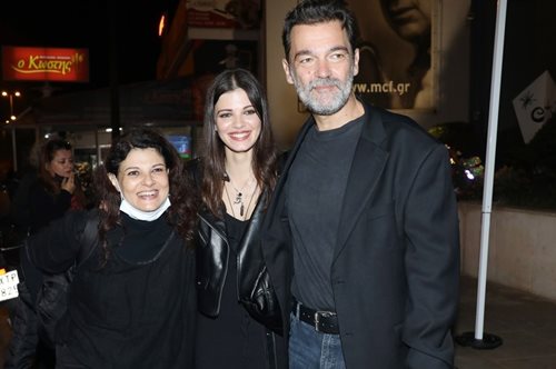 Τζένη Καζάκου: «Την Πρωτοχρονιά πήγα στον τάφο της γιαγιάς μου για να της ευχηθώ Καλή Χρονιά»