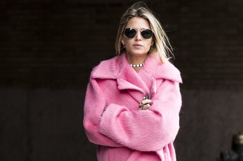 Αυτό είναι το Camel Active πανωφόρι που φοράνε όλες οι fashionistas στο πολύ κρύο