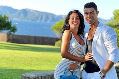 Ρούχα, διαμάντια και ιδιωτικά τζετ για τα μάτια της Τζορτζίνα (συζύγου Ρονάλντο)