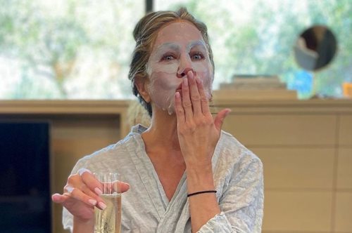 Οι μόνες κρέμες σώματος που πρέπει να χρησιμοποιείτε μετά τα 50