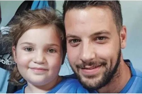 Ξεσπά ο πατέρας της Τζωρτζίνας: «Εχουν πει πολλά, αφήστε μας, θρηνούμε τα τρία κορίτσια μας»