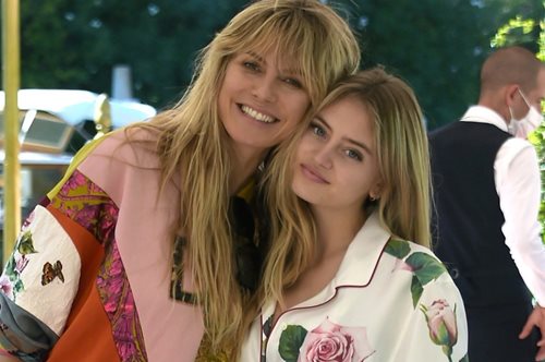 Η κόρη της Χάιντι Κλουμ γιορτάζει τον έρωτα με τον γιο του Σπύρου Πώρου