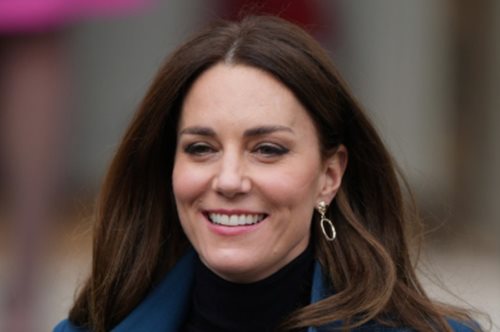 Kate Middleton | Η επική απάντησή της όταν την μπέρδεψαν με βοηθό του πρίγκιπα William
