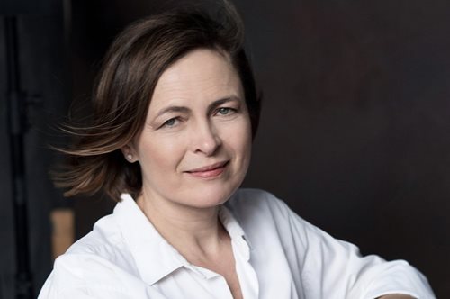 «Είναι αδύνατον να δουλεύεις για έναν δολοφόνο και να πληρώνεσαι απ' αυτόν»