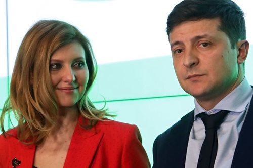 Ολένα Zελένσκι: Η Πρώτη Κυρία της Ουκρανίας εξηγεί γιατί έκανε μια παύση στον γάμο της με τον Βολοντιμίρ Zελένσκι