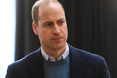 «Ανιστόρητος» χαρακτηρίστηκε ο πρίγκιπας Ουίλιαμ καθώς μοίραζε κέικ στο ουκρανικό πολιτιστικό κέντρο