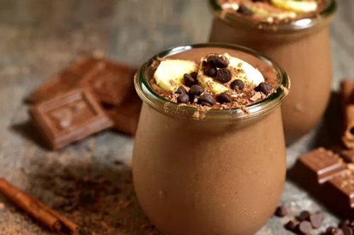 Το νόστιμο επιδόρπιο των 4 υλικών που σε βοηθάει να κοιμηθείς γρηγορότερα