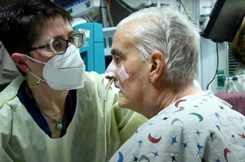 Nτέιβιντ Μπένετ: Ο λήπτης της καρδιάς χοίρου είχε επιτεθεί σε άντρα αφήνοντάς τον ανάπηρο