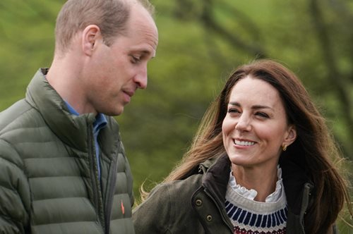 Πρίγκιπας Ουίλιαμ-Κέιτ: Το βίντεο που τους δείχνει να χορεύουν με τους ντόπιους κάτοικους στο Μπελίζ