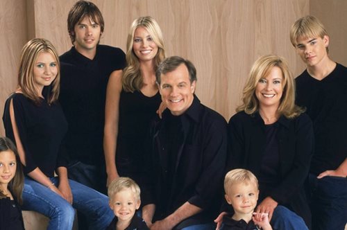 Στίβεν Κόλινς: Ο παιδόφιλος που έπαιζε τον αγαπημένο τηλεοπτικό μπαμπά της Αμερικής