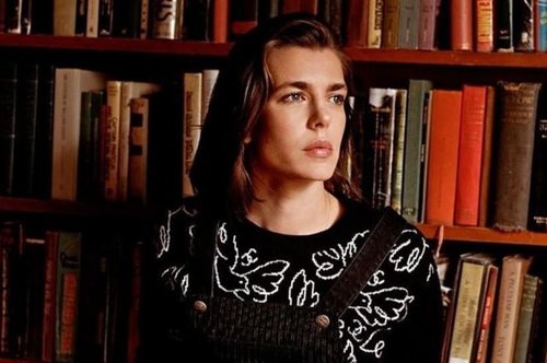 Τα podcasts της Chanel: η Σαρλότ Καζιράγκι συνομιλεί με συγγραφείς