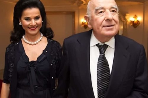 Η ελληνικής καταγωγής Βίκυ Σάφρα στη λίστα του Forbes με 7.4 δις δολάρια