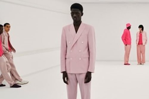 Η νέα συλλογή της Zara έχει όλα όσα χρειάζεται μία διαχρονική γκαρνταρόμπα