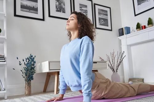 5 κινήσεις για να απελευθερώσεις την ένταση και το στρες από το σώμα σου