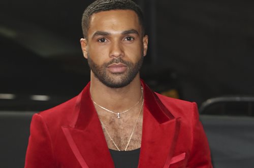 Emily in Paris: ο Λουσιέν Λαβίσκουντ επιστρέφει...