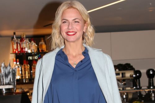 Το styling tip της Χριστίνας Κοντοβά για να αναδείξεις τη σιλουέτα σου