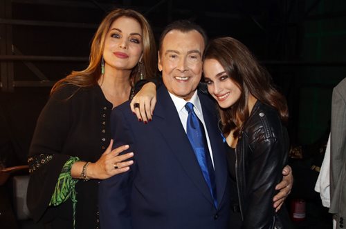 Τα Βραβεία Grammy τίμησαν τον Τόλη Βοσκόπουλο