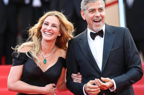 «Ticket to Paradise»: η νέα ρομαντική κομεντί με πρωταγωνιστές τον Κλούνεϊ και τη Ρόμπερτς