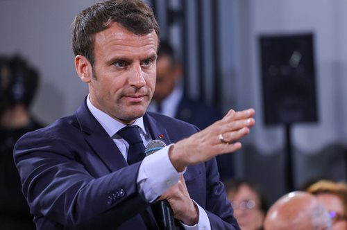 Eurovision: Όταν ο Μακρόν επιχείρησε να διακόψει το διαγωνισμό