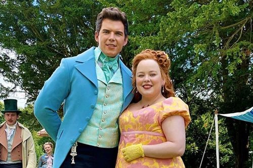 Bridgerton: στην επόμενη σεζόν θα δούμε το ειδύλλιο Πενέλοπε- Κόλιν