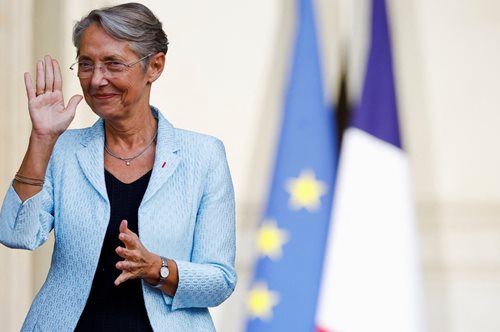 Ελιζαμπέτ Μπορν: ποια είναι η νέα Πρωθυπουργός της Γαλλίας;