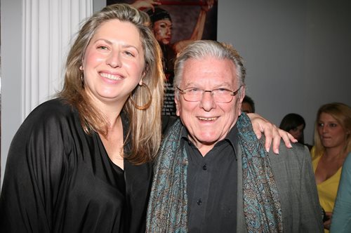 Σάντρα Βουτσά: Στην βάφτισή της με νονούς τον Γιάννη Δαλιανίδη και τον Φιλοποίμηνα Φίνο