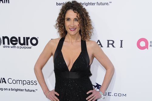 Μελίνα Κανακαρίδη: Η Ελληνοαμερικανίδα ηθοποιός που έχει κάνει την ελληνικότητα σημαία της