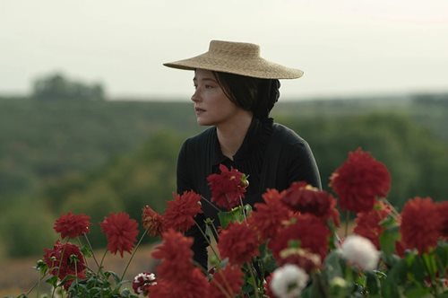 Veuve Clicquot: Η γαλλίδα χήρα που έγινε ιέρεια της σαμπάνιας και μία από τις πρώτες επιτυχημένες επιχειρηματίες διεθνώς