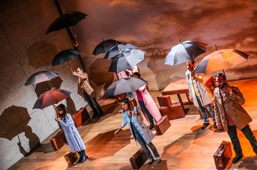 Ενα Σάββατο στο Λονδίνο με οκτώ ελληνικά θεατρικά έργα