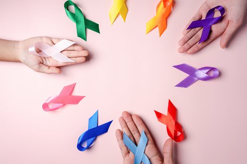 Παγκόσμια Ημέρα κατά του Καρκίνου: Ανησυχητικά τα νέα στοιχεία. Περίπου 33.000 θάνατοι κάθε χρόνο