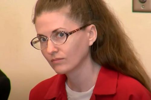 Vegan μητέρα έδινε στο 18μηνών μωρό της μόνο ωμά λαχανικά και φρούτα και πέθανε