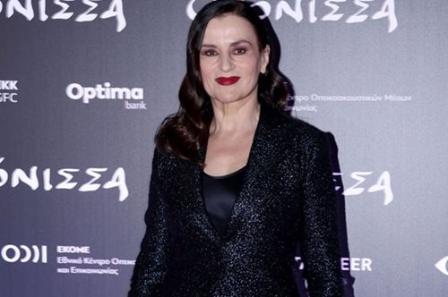 Καρυοφυλλιά Καραμπέτη: Η 