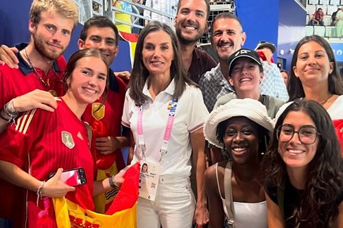 Λετίσια, Mαίρη & Mαξίμα: Τα looks με τα οποία ξεχώρισαν στα γήπεδα των Ολυμπιακών Αγώναν Παρίσι 2024