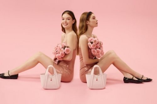 Η νέα συλλογή της Carpisa είναι το τέλειο δώρο για του Αγίου Βαλεντίνου